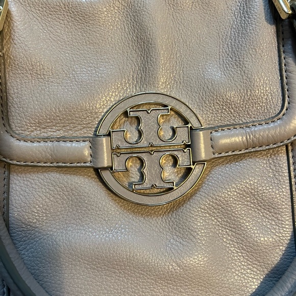 Tory Burch purse - Picture 8 of 8